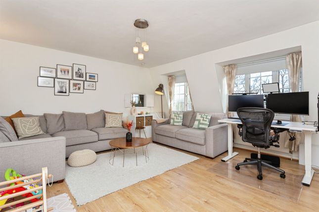 66a, Herga Court, Sudbury Hill, Harrow photo 2