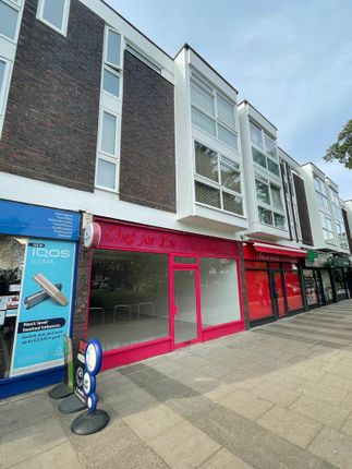 Retail premises to let in Ashburnham Road, Richmond
