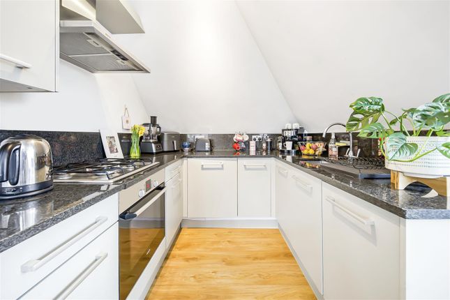 Flat for sale in Chudleigh Road, Twickenham