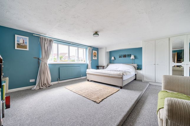5, Hardhams Rise, Corsham photo 3