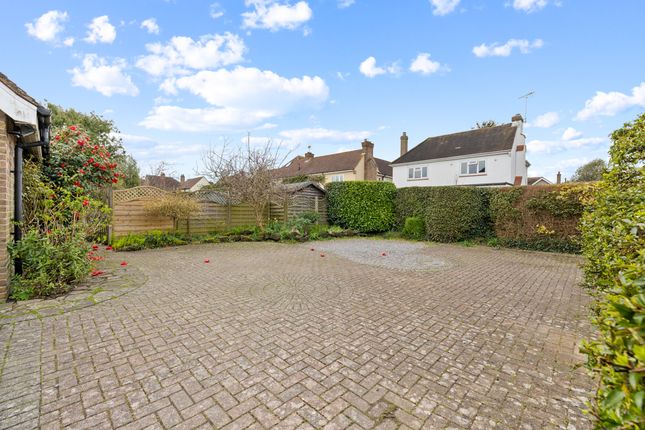 53, Linden Road, Bognor Regis, West Sussex photo 2