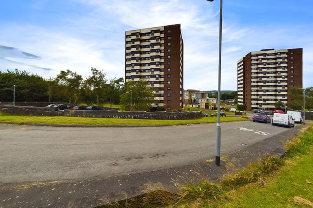 Flat for sale in Willerby Court, Harlow Green