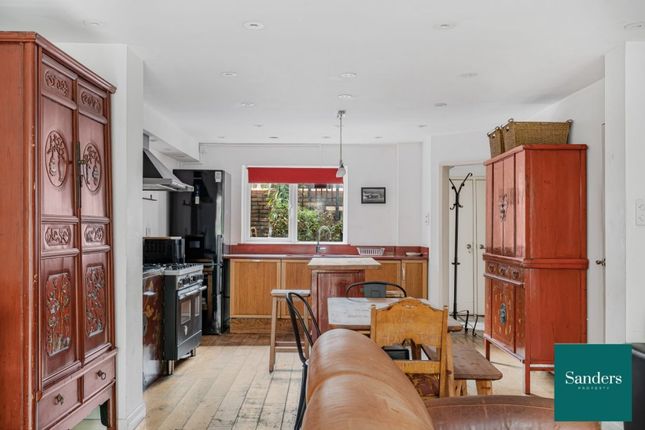 102, Wornington Road, Notting Hill photo 2