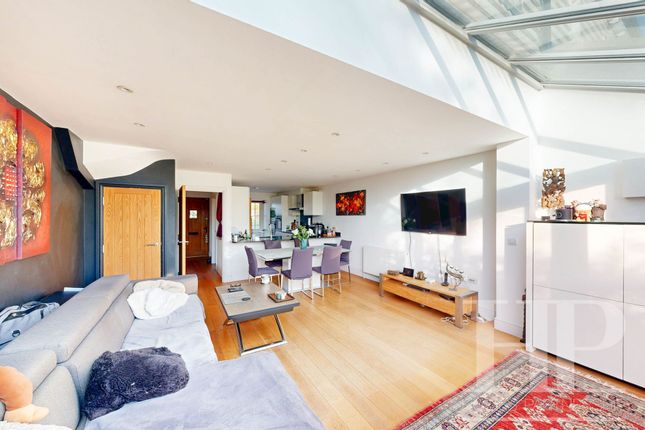 7 Water Lane, Haywards Heath photo 4