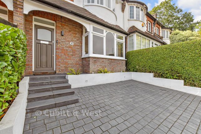 8, Olden Lane, Purley photo 2