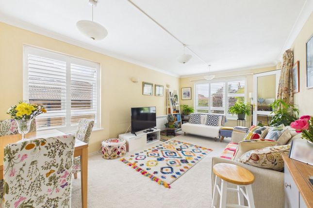 Wimborne Court,Flat 2, Brooklyn Avenue, Worthing photo 3