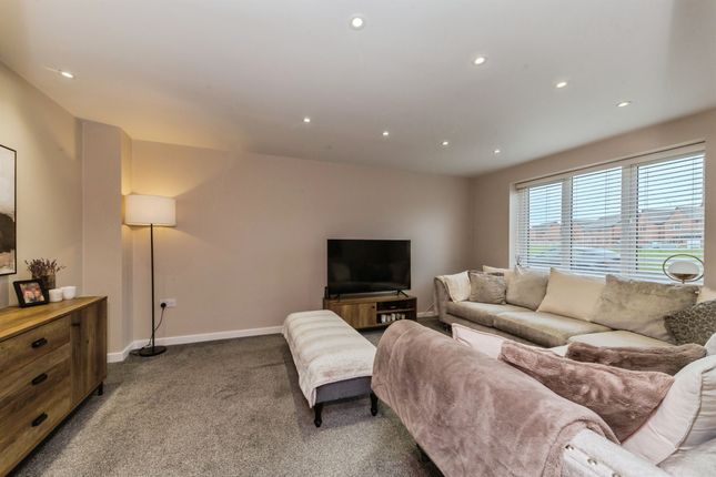 89, Old Spot Way, WINSFORD photo 2