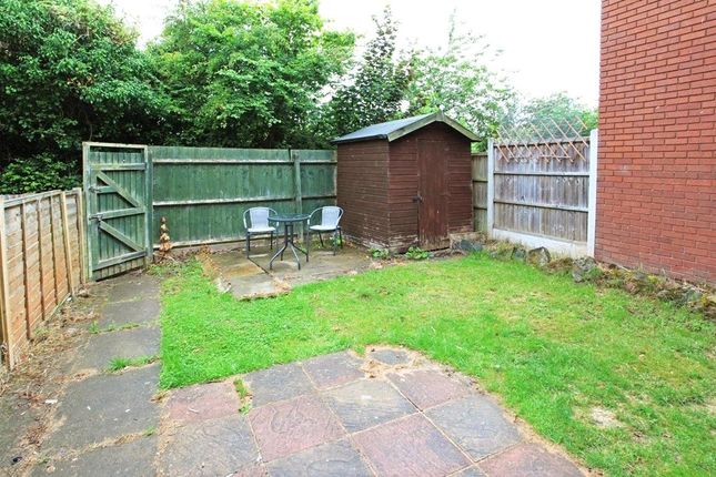 Room 1, 35, Dallamoor, Telford photo 4