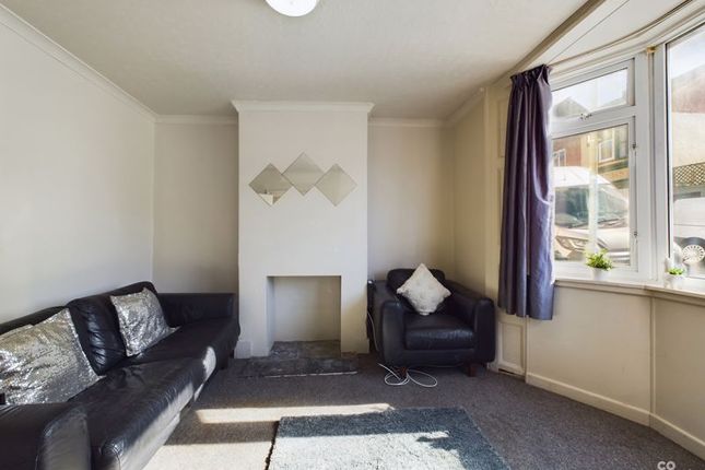 Terraced house to rent in Islingword Road, Brighton