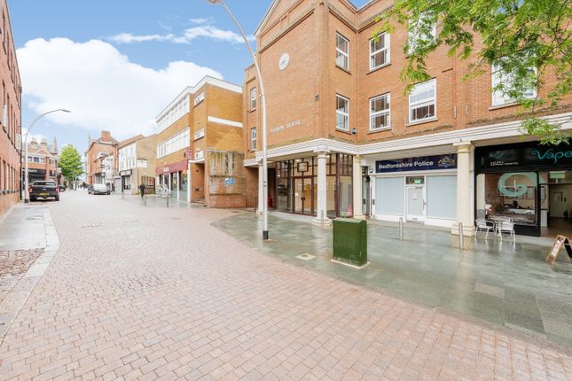 Flat for sale in Albion House, 14-18 Lime Street, Bedford, Bedfordshire