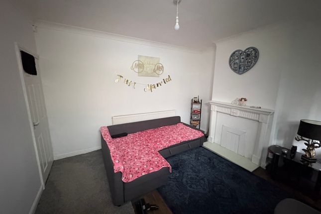 36, Station Road, Barnsley photo 4