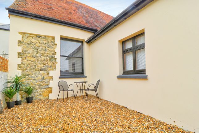 Castle Road, Sandgate CT20, 2 bedroom bungalow for sale - 70390454 ...