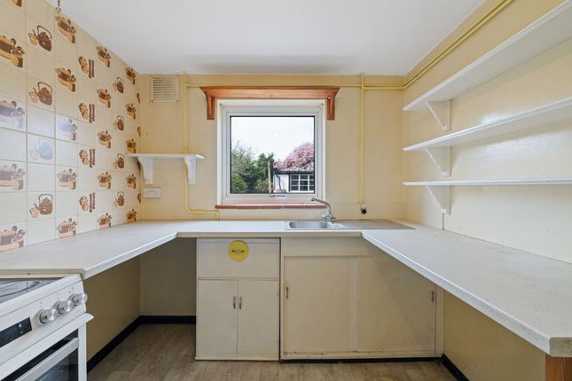 7 Highfield Lane, Chichester photo 3