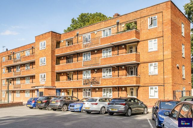 6 Thorndale House, Manor Road, London photo 4