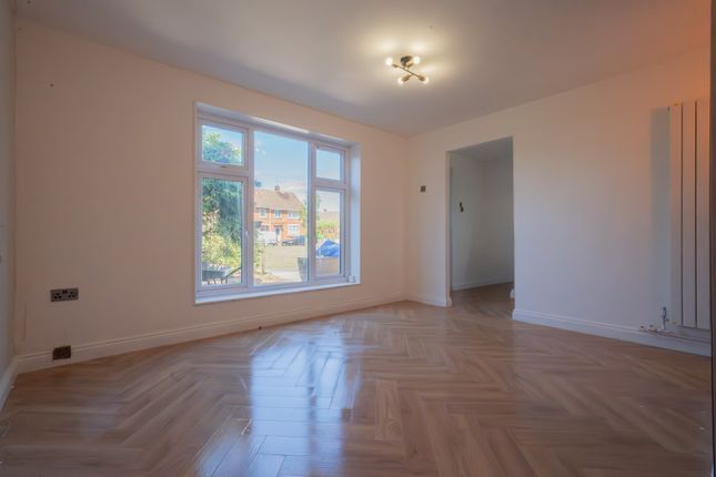 76 Keightley Road, Leicester photo 3