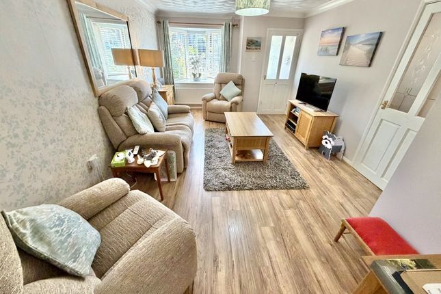 19, Old Barn Way, Yeovil photo 3