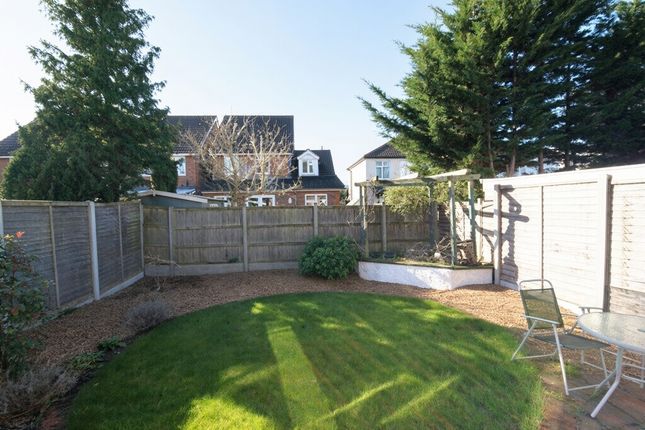 Room 3, 16C, Kings Road, Egham photo 4