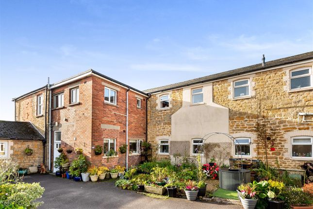8, Stoke Water House, Beaminster photo 2