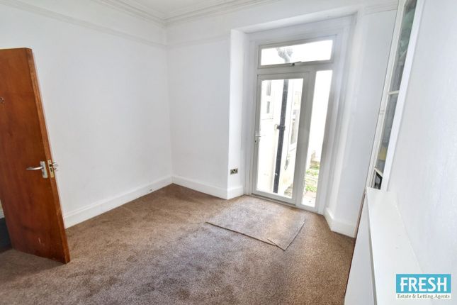 31, King Edwards Road, Swansea photo 4