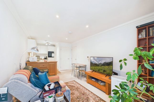 Flat 30 Fleur de Lis, Courtland Road, Paignton photo 4
