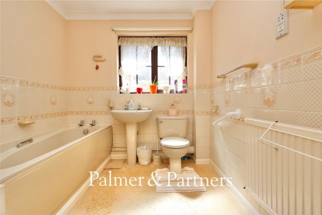 18, Wincanton Close, Suffolk photo 4