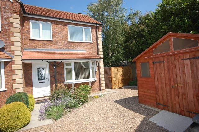 Thumbnail Semi-detached house to rent in Shrubwood Close, Heckington