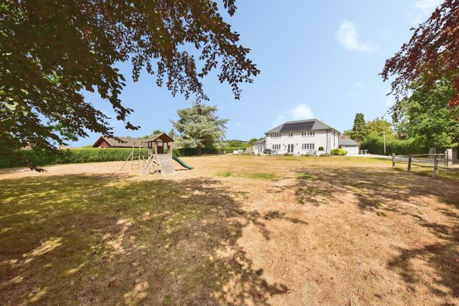 Swallowfield, Wheelers Lane, Maidstone photo 4