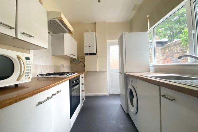 39, Camden Street, Hull photo 4