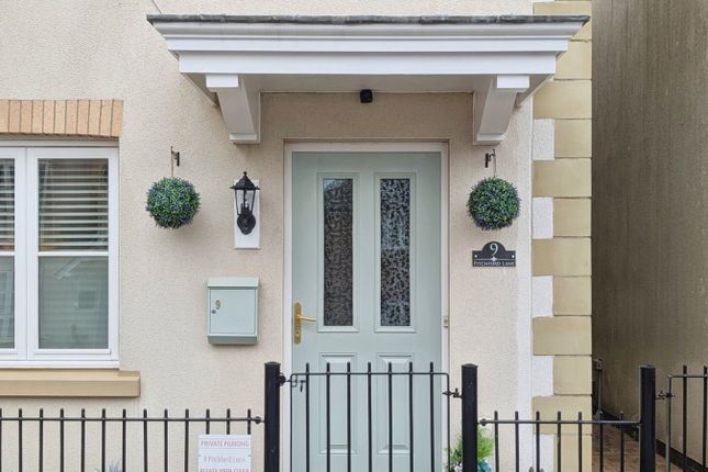 9, Pitchford Lane, Neath photo 4