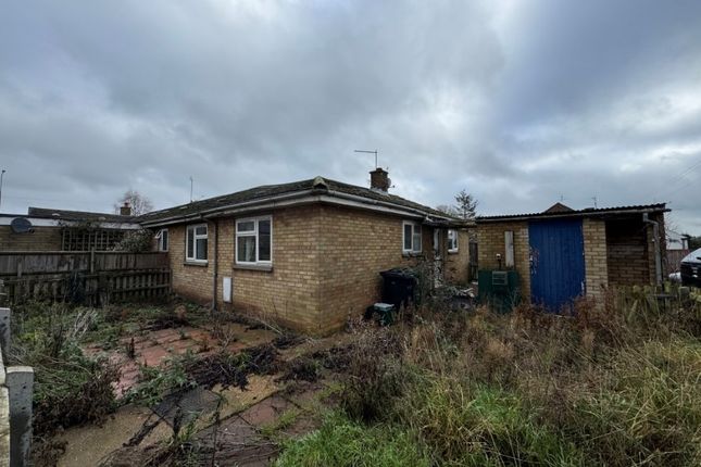 4 Aitkens Terrace, Terrington St. John, Wisbech photo 2