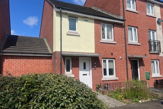 Terraced house to rent in Alicia Crescent, Newport