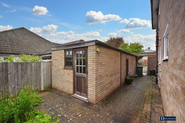 Detached house for sale in Ferndown, Emerson Park, Hornchurch
