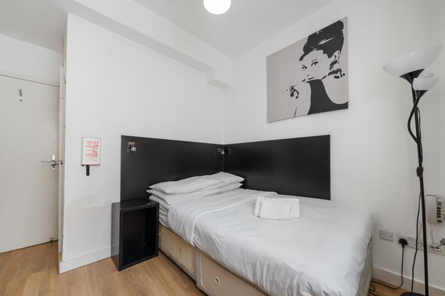 Flat 109, 192 North Gower Street, Euston photo 3