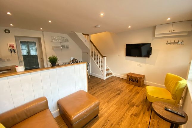 4 George Bank, Mumbles photo 4