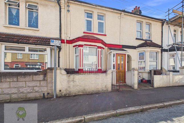 35, STROVER STREET, GILLINGHAM photo 3