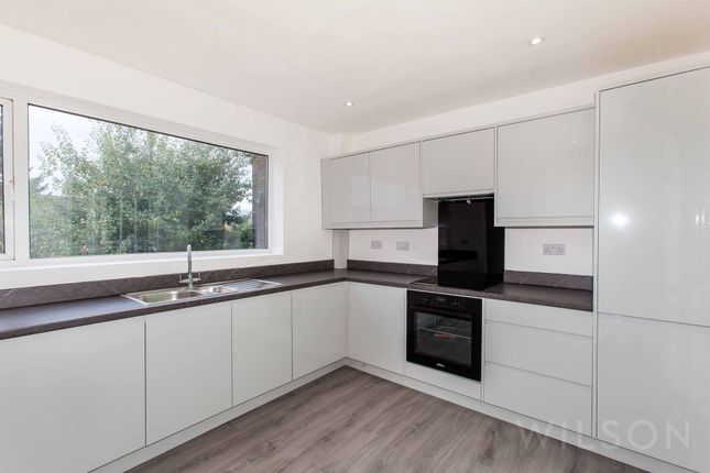 13 Bainbridge Road, Chesterfield photo 3