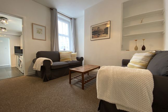 151, Arabella Street(*), Cardiff photo 3