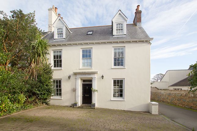 Thumbnail Property for sale in Kings Road, St Peter Port, Guernsey