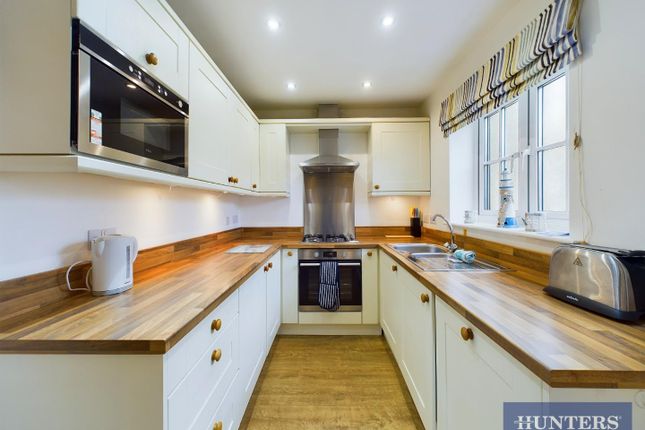 7 Trinity Way, The Bay, Filey photo 4