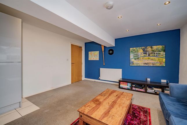142D, Nethergate, Dundee photo 4