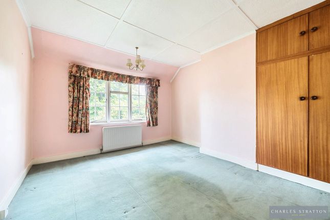 Semi-detached house for sale in Crossways, Gidea Park, Romford