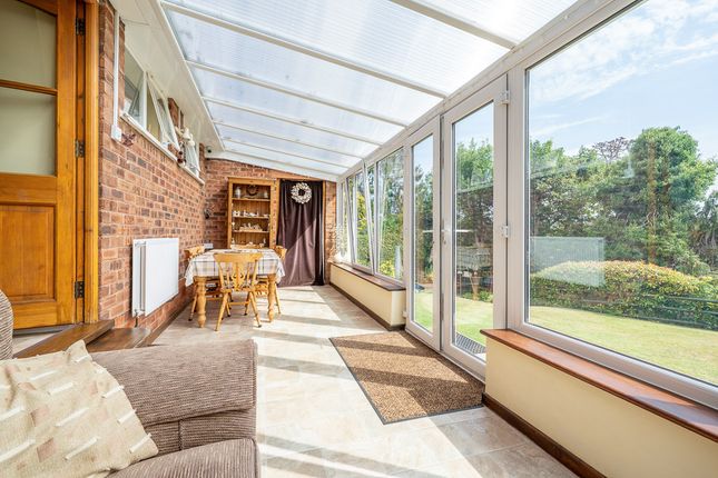 14, Redgate Avenue, Tenbury Wells photo 4