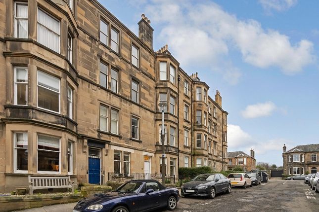 Flat to rent in Strathfillan Road, Marchmont, Edinburgh