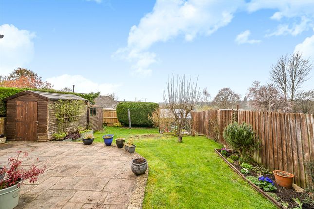 3, Webb Crescent, Oxfordshire photo 2