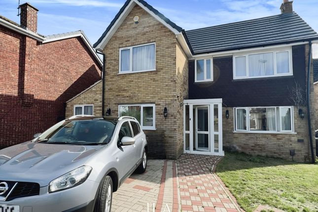 Thumbnail Detached house to rent in Park Rise, Western Park, Leicester