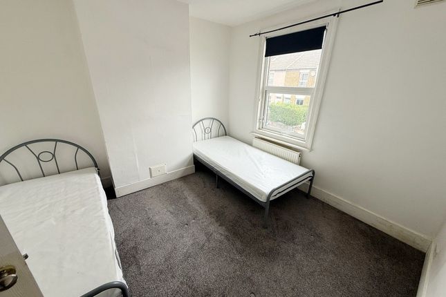 59 Dover Street, Maidstone photo 5