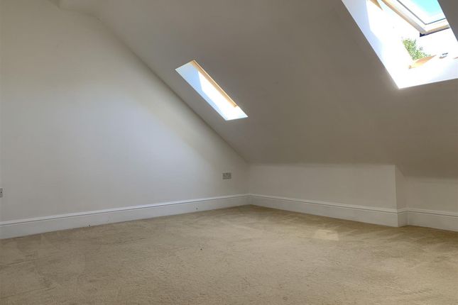 Flat for sale in Percy Avenue, Broadstairs