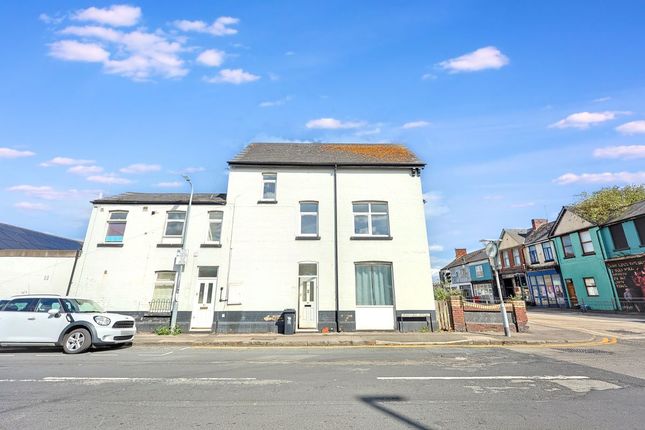 61 Chepstow Road, Newport photo 3