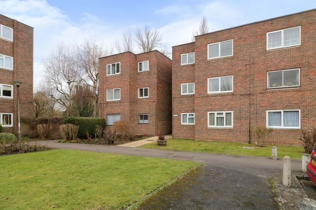 1 bed flat for sale in Broadmeads, Ware SG12