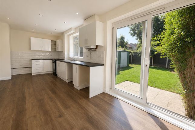47, Floatshall Road, Manchester photo 4